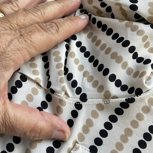 Calvin Klein women’s M Blush & black polka dot on cream blouse longsleeve v-neck - Picture 10 of 13